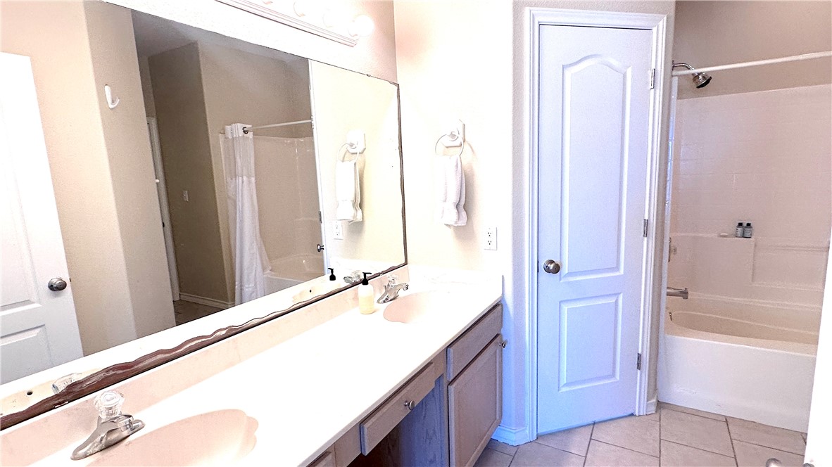 14901 Windward Drive 104 Corpus Christi TX 78418
