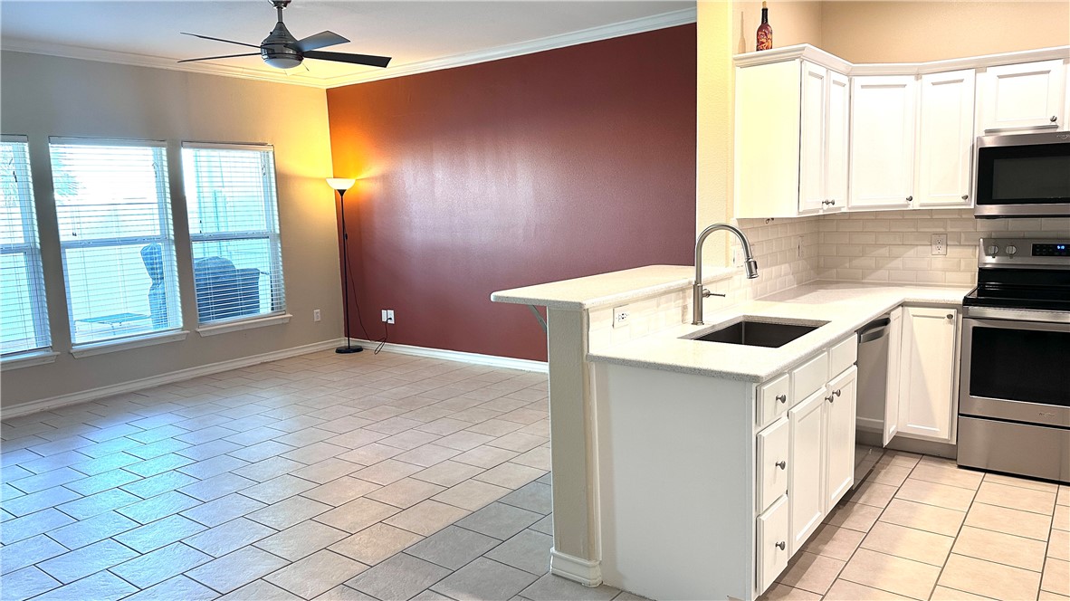 14901 Windward Drive 104 Corpus Christi TX 78418