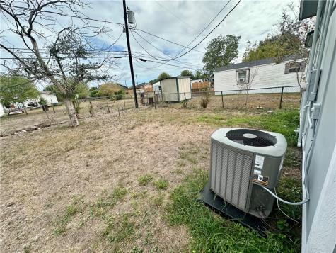 2714 Auther Street Corpus Christi TX 78410