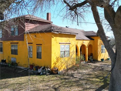 1713 S Fm 2191 Falfurrias TX 78355
