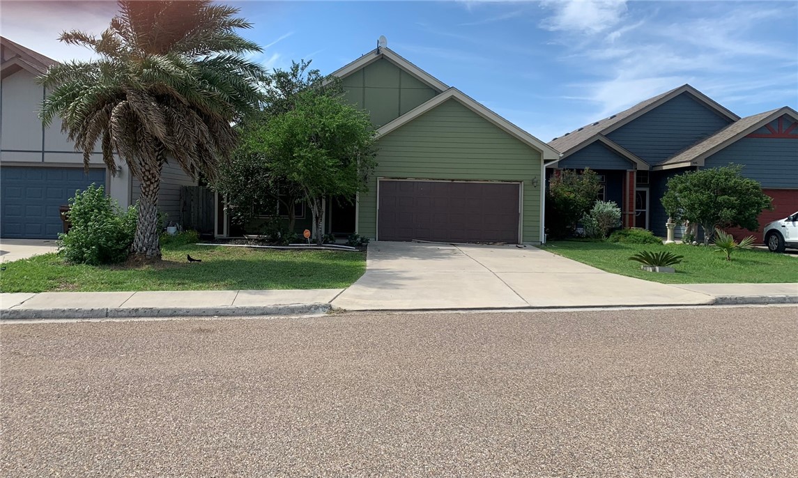 2063 Isabella Drive Kingsville TX 78363