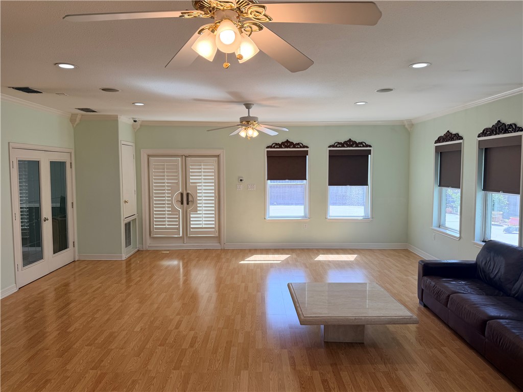 4513 Ammer Lake Drive Corpus Christi TX 78413