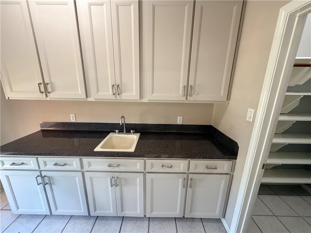 4513 Ammer Lake Drive Corpus Christi TX 78413