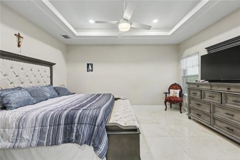 894 County Road 465 Alice TX 78332