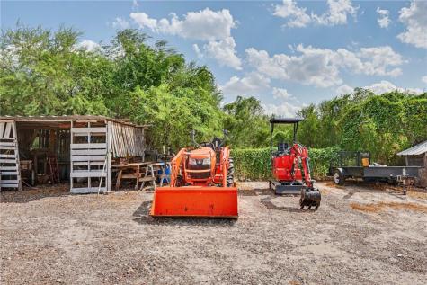 894 County Road 465 Alice TX 78332