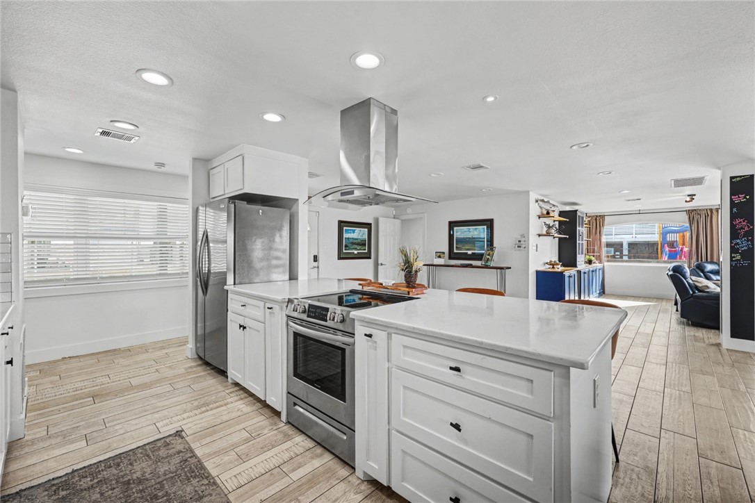 111 Caribbean Drive Corpus Christi TX 78418