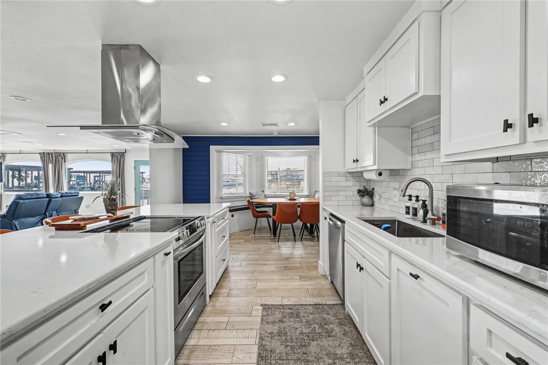 111 Caribbean Drive Corpus Christi TX 78418