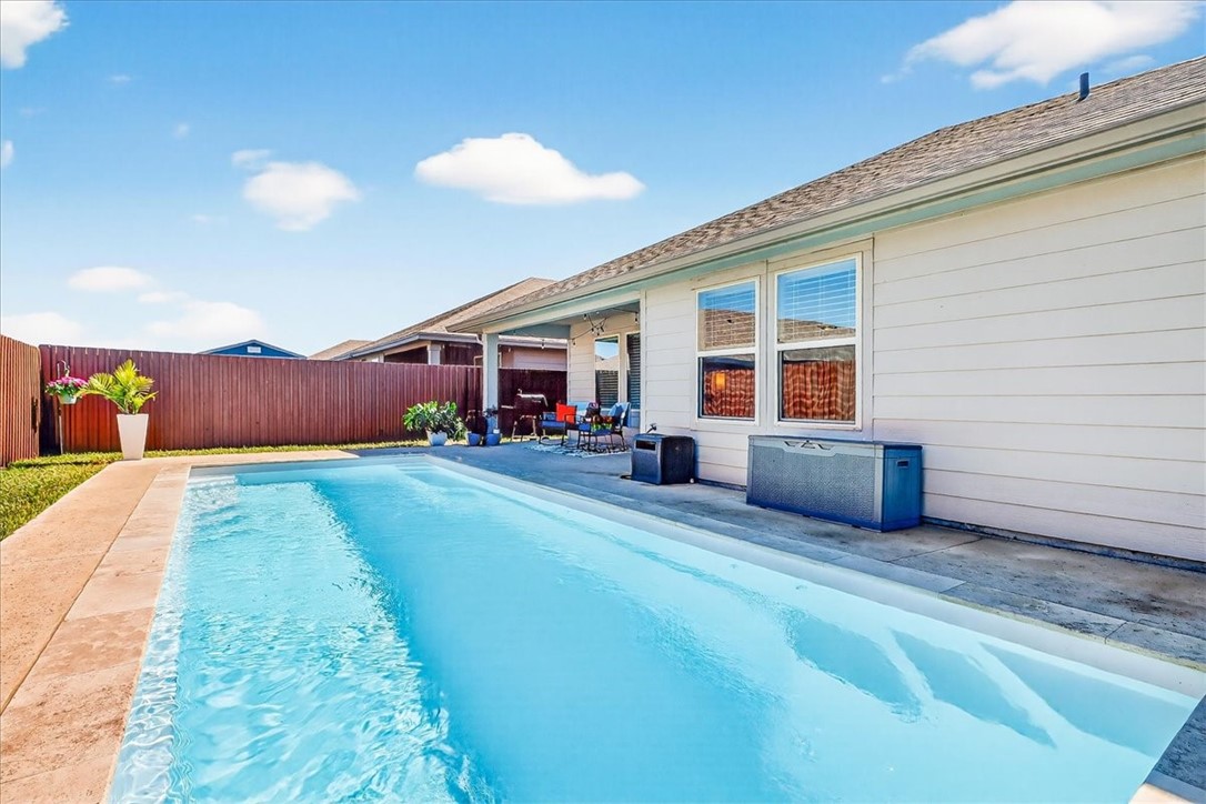 7826 Bullrider Drive Corpus Christi TX 78414