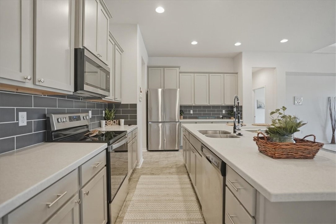 157 Shady Terrace Rockport TX 78382