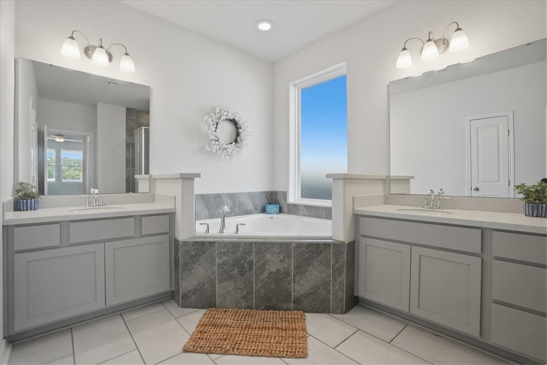 157 Shady Terrace Rockport TX 78382