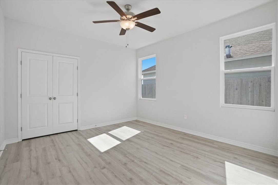 157 Shady Terrace Rockport TX 78382