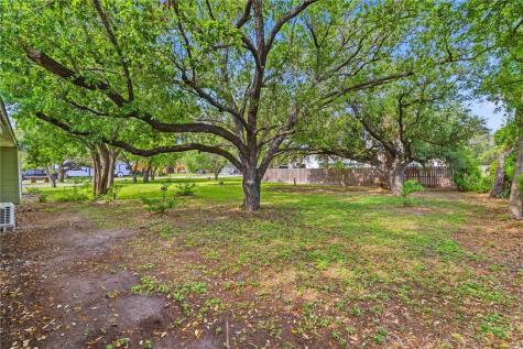 1218 W Richard Avenue Kingsville TX 78363