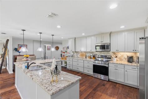 1218 W Richard Avenue Kingsville TX 78363