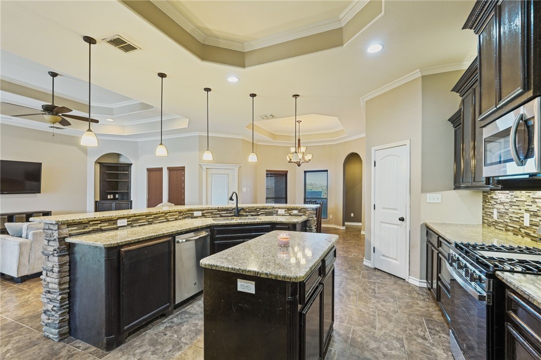 2634 Arshia Street Corpus Christi TX 78414