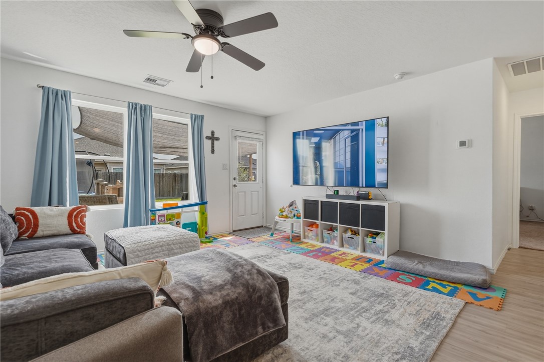2674 Winterfell Street Corpus Christi TX 78415