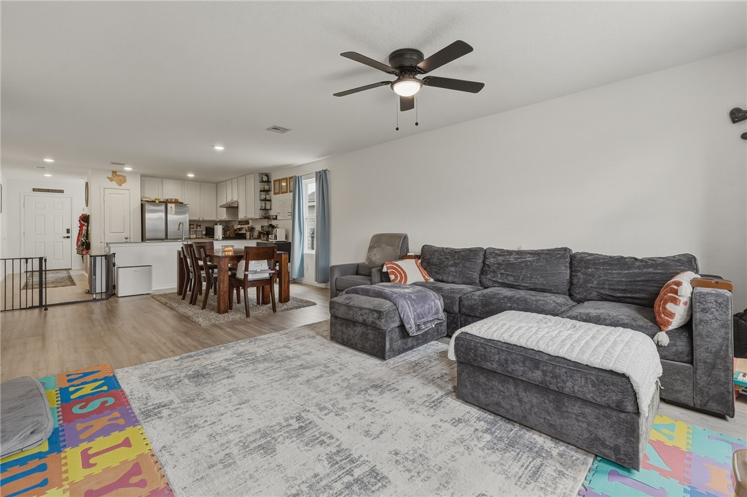 2674 Winterfell Street Corpus Christi TX 78415