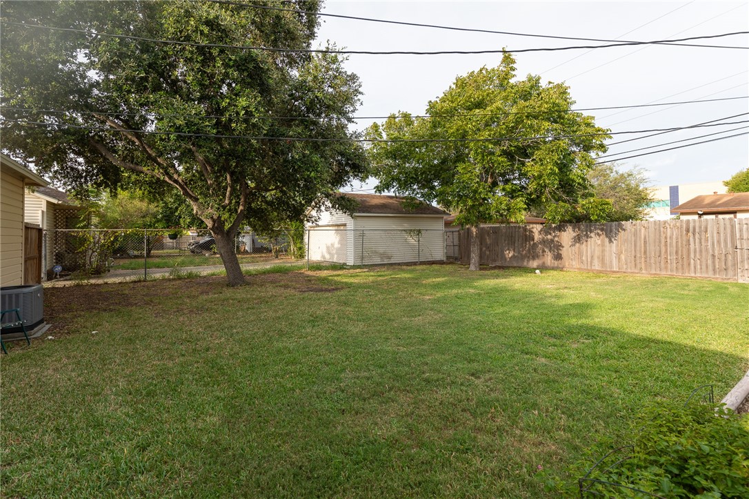 518 Chase Drive Corpus Christi TX 78412