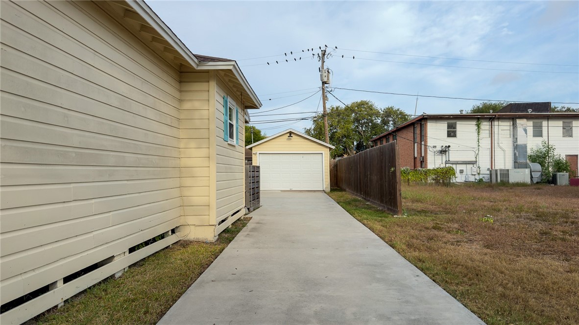 518 Chase Drive Corpus Christi TX 78412