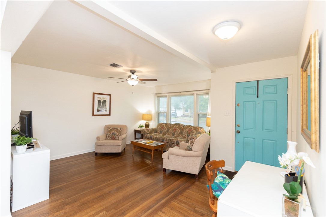 518 Chase Drive Corpus Christi TX 78412