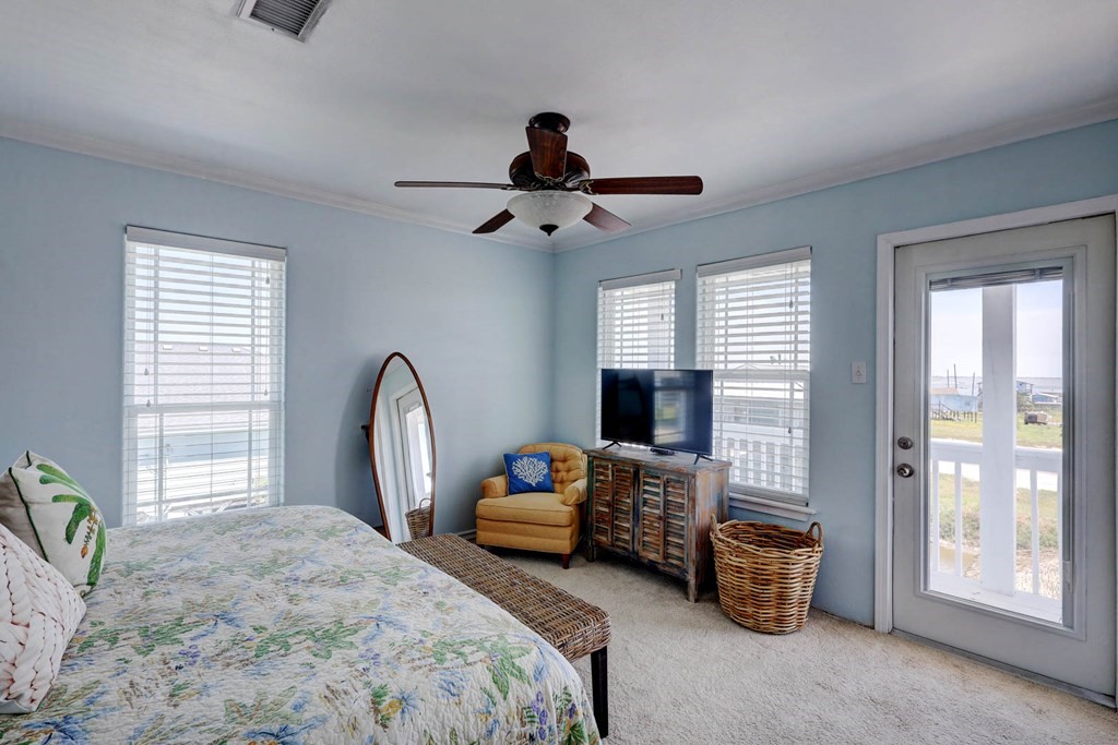 4041 Laguna Shores Corpus Christi TX 78418