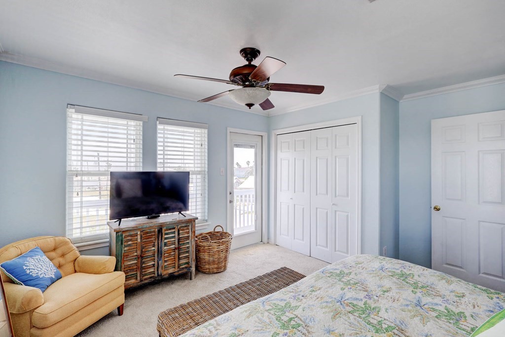 4041 Laguna Shores Corpus Christi TX 78418