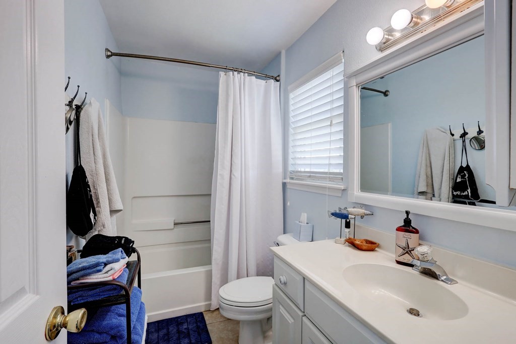 4041 Laguna Shores Corpus Christi TX 78418
