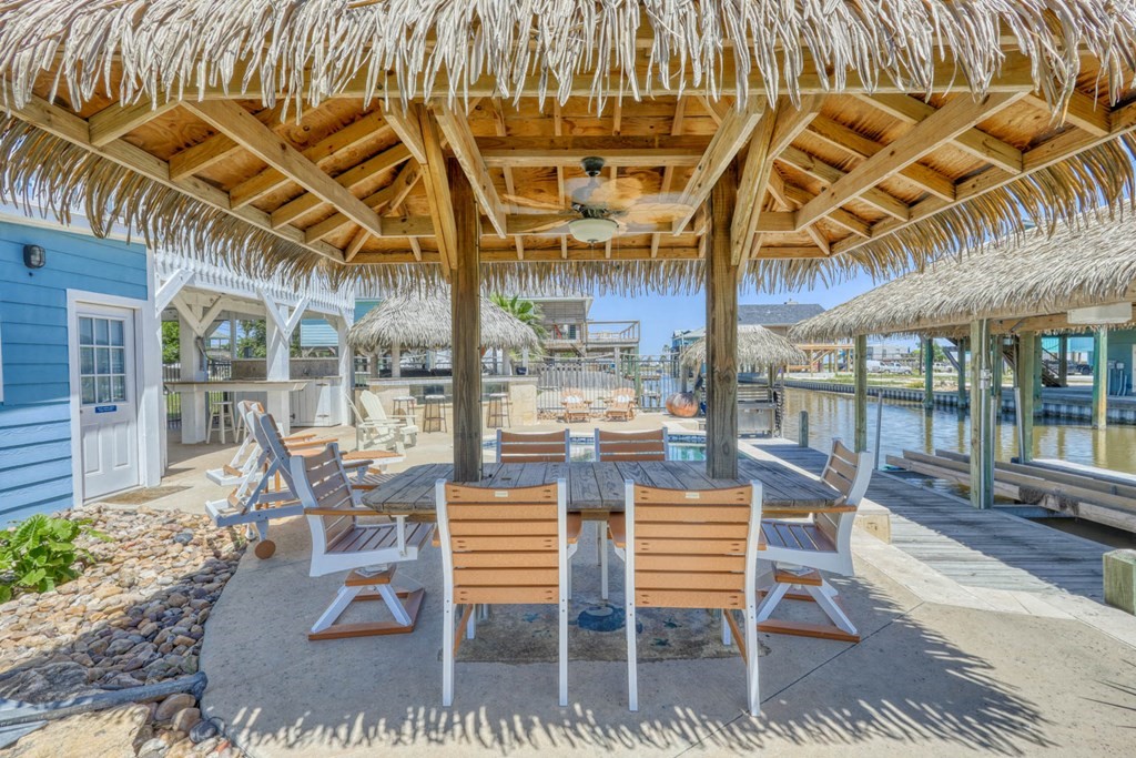4041 Laguna Shores Corpus Christi TX 78418