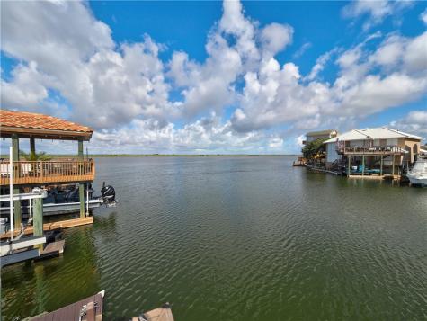 13514 King Phillip Court Corpus Christi TX 78418