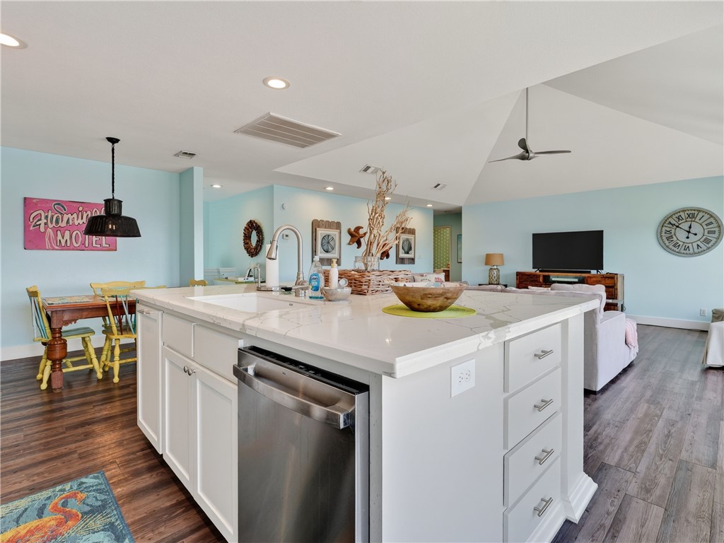 20 Flamingo Rockport TX 78382
