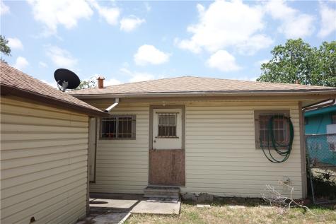 2518 Halsey Street Corpus Christi TX 78405