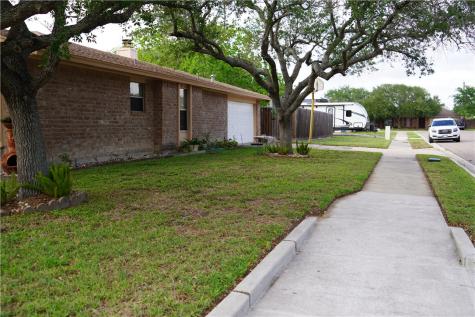 601 Seco Drive Portland TX 78374