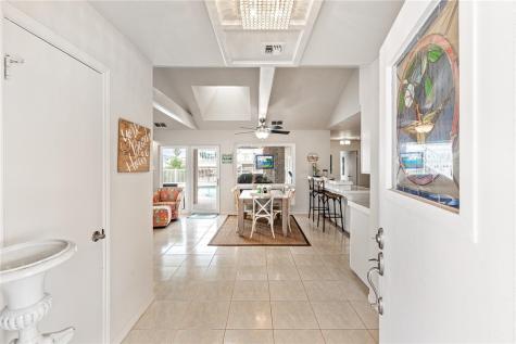 13758 Hawksnest Bay Drive Corpus Christi TX 78418