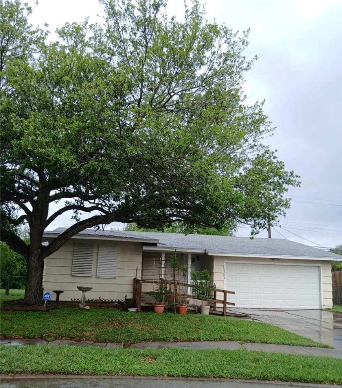 1250 Hayward Drive Corpus Christi TX 78411