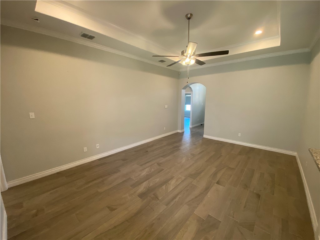 7706 Arshan Corpus Christi TX 78413