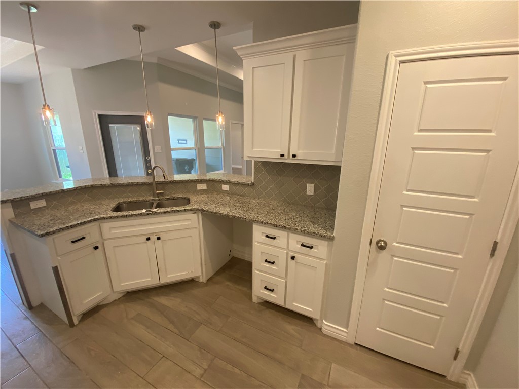 7706 Arshan Corpus Christi TX 78413