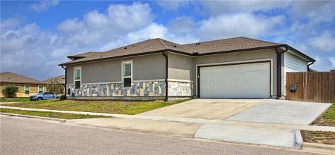 2226 Cuarzo Drive Corpus Christi TX 78414