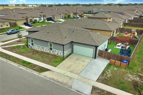 2226 Cuarzo Drive Corpus Christi TX 78414