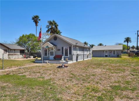 1139 S Houston Street Aransas Pass TX 78336