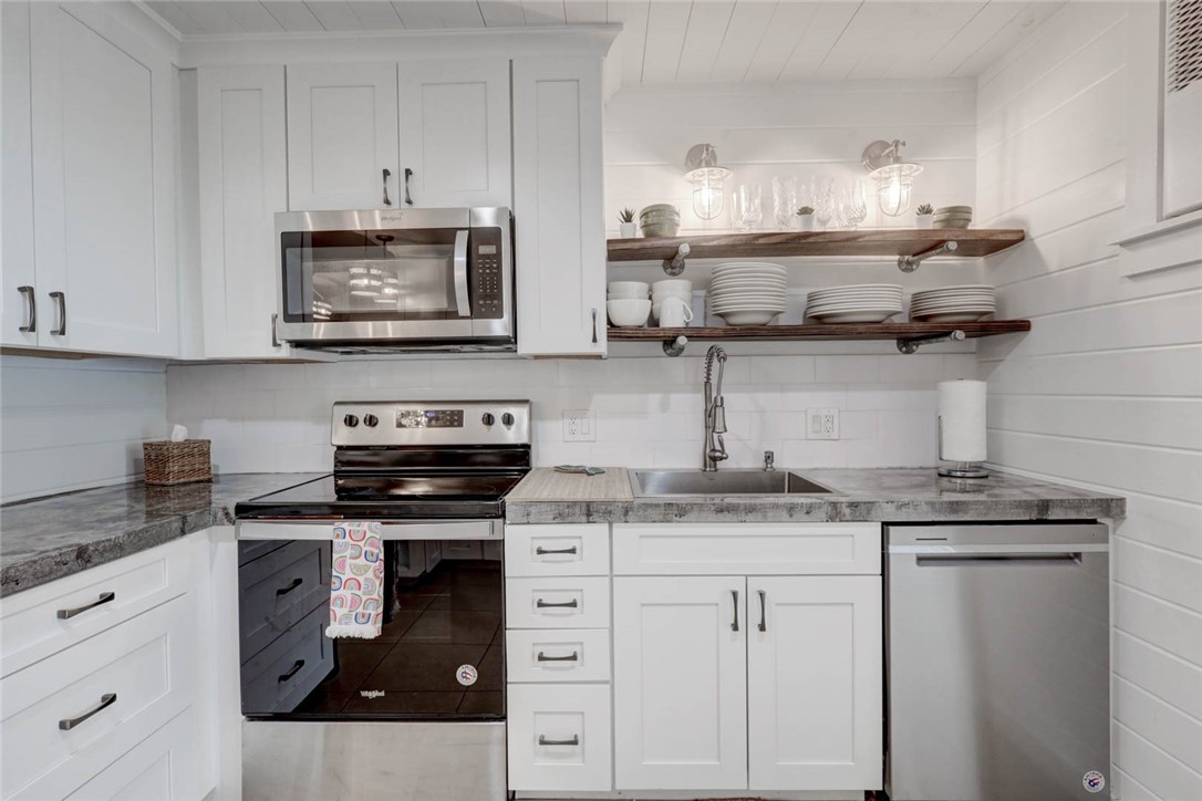 4034 Laguna Shores Road Corpus Christi TX 78418