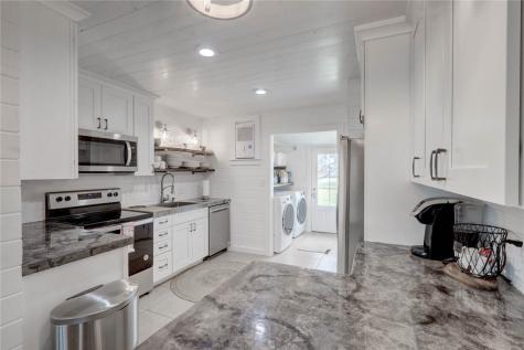 4034 Laguna Shores Road Corpus Christi TX 78418