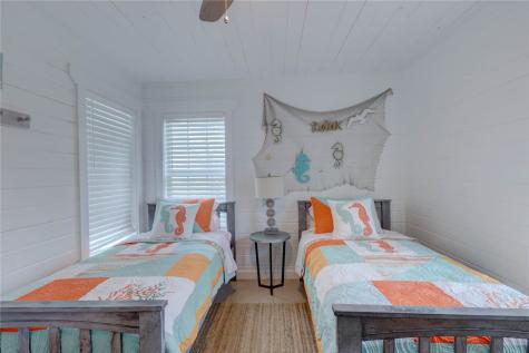 4034 Laguna Shores Road Corpus Christi TX 78418