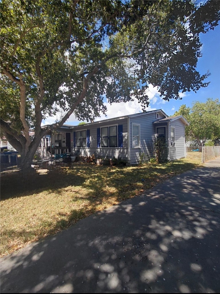 1026 Deforrest Street Corpus Christi TX 78404