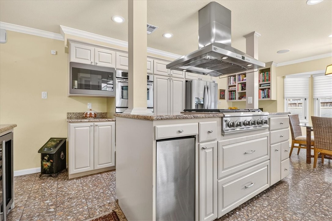 334 Cape Cod Drive Corpus Christi TX 78412