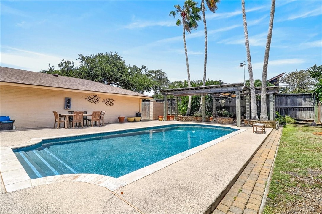 334 Cape Cod Drive Corpus Christi TX 78412