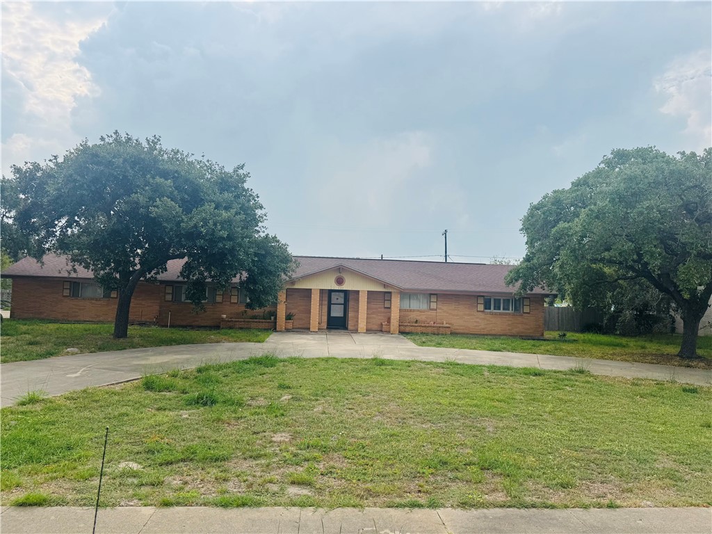 131 N Lamont Street Aransas Pass TX 78336