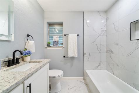 1102 Bradshaw Drive Corpus Christi TX 78412