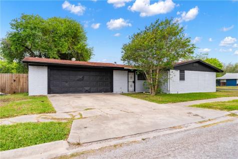 1102 Bradshaw Drive Corpus Christi TX 78412