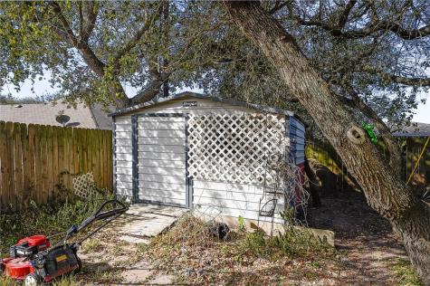 2101 Capeheart Street Ingleside TX 78362