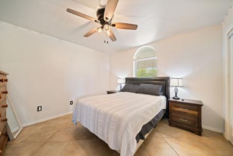 1892 State Highway 188 Rockport TX 78382