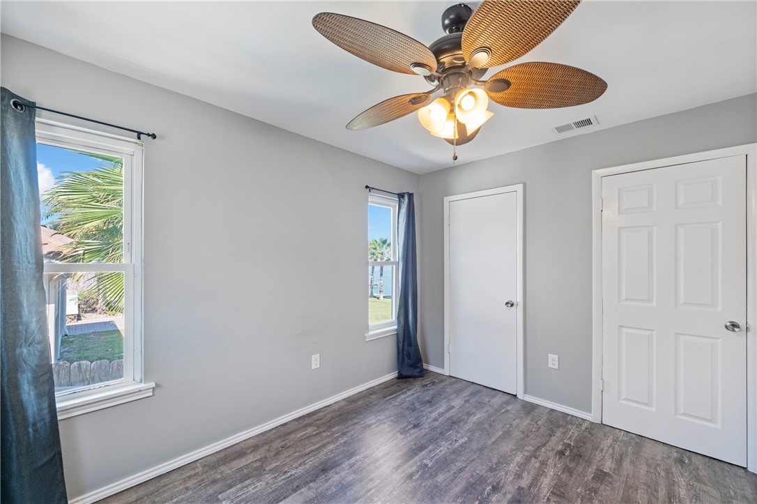 14322 Playa Del Rey Corpus Christi TX 78418